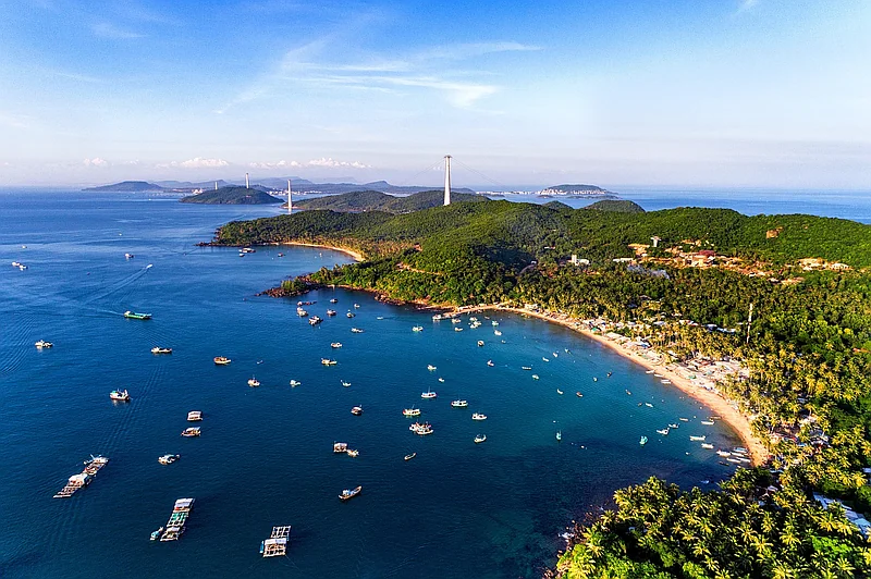 https://cdn.dulich24h.comTour 4 đảo Phú Quốc – Hòn Thơm, Hòn Móng Tay, Hòn Gầm Ghì, Hòn Mây Rút 2025
